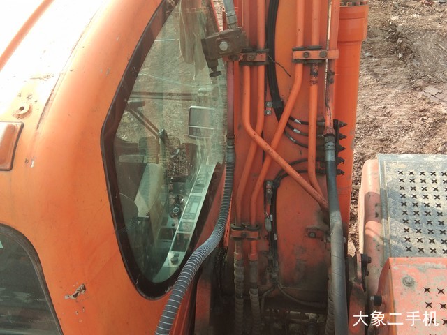 斗山 DX150LC 挖掘机